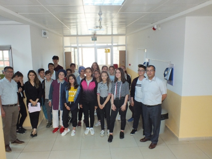 Bozüyük’lü Öğrencilerden Pazaryeri Gezisi