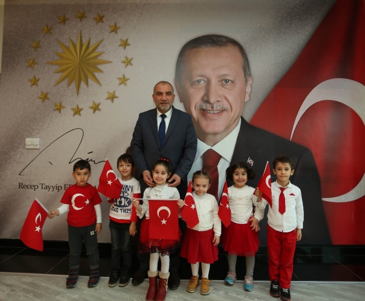 Canik Belediyesinden Karne Hediyesi