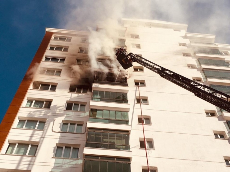 Diyarbakır’da Korkutan Yangın