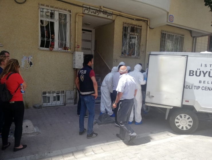 Esenyurt’ta Kocası Tarafından Öldürülen Kadının Cenazesi Adli Tıpa Kaldırıldı