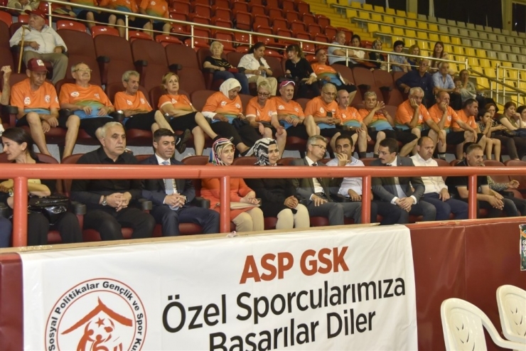 Gönüllerin Birincileri Yarışıyor Floor Curling Şampiyonası