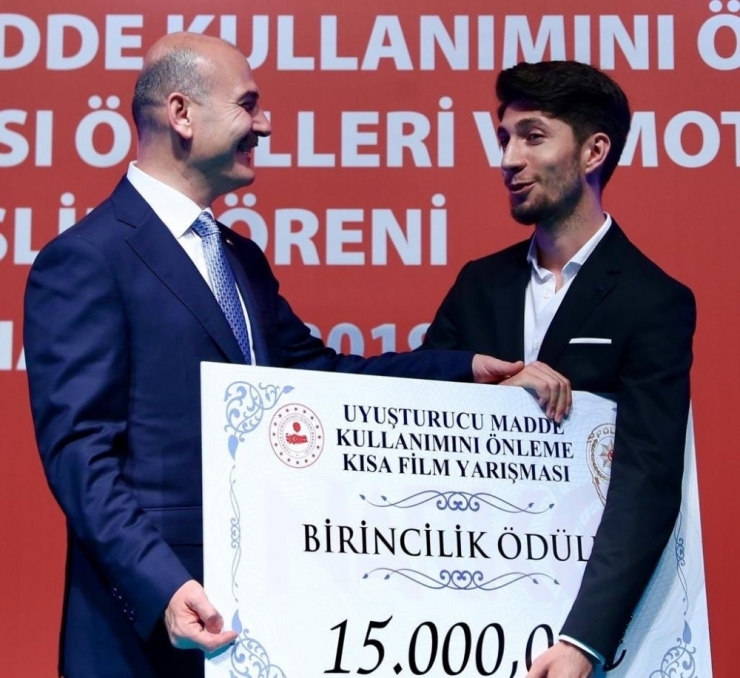 Bakan Soylu: "Avrupa, Günün Birinde Pkk’ya Bir Şeyler Yapmaya Kalkışırsa, Uyuşturucu Yüzünden Yapacaktır"