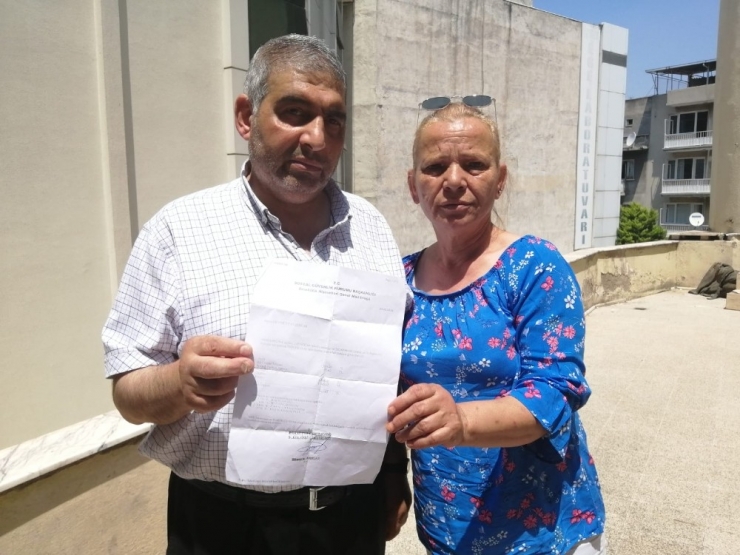 Otobüste Tanıştıkları Emekli Çifti Dolandırdılar