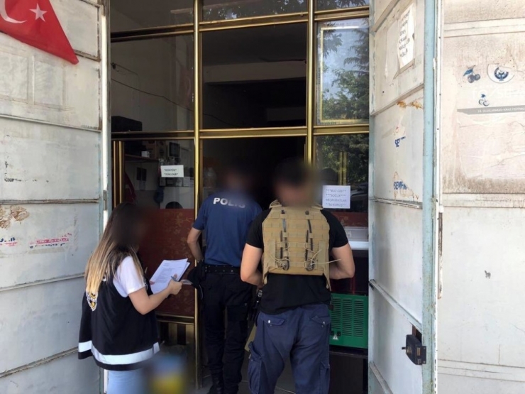 Mardin Polisinden Çocuk Ve Gençlerin Korunmasına Yönelik ‘Tek Dal’ Denetimi