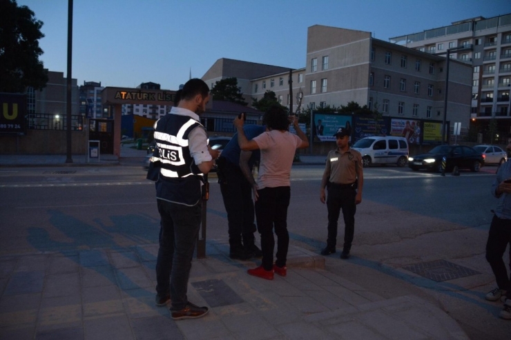 Van Polisinden Uygulama