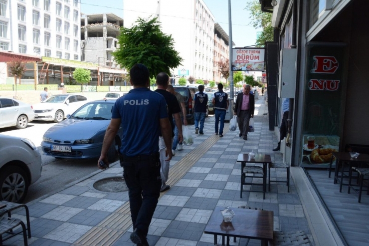 Van Polisinden Uygulama