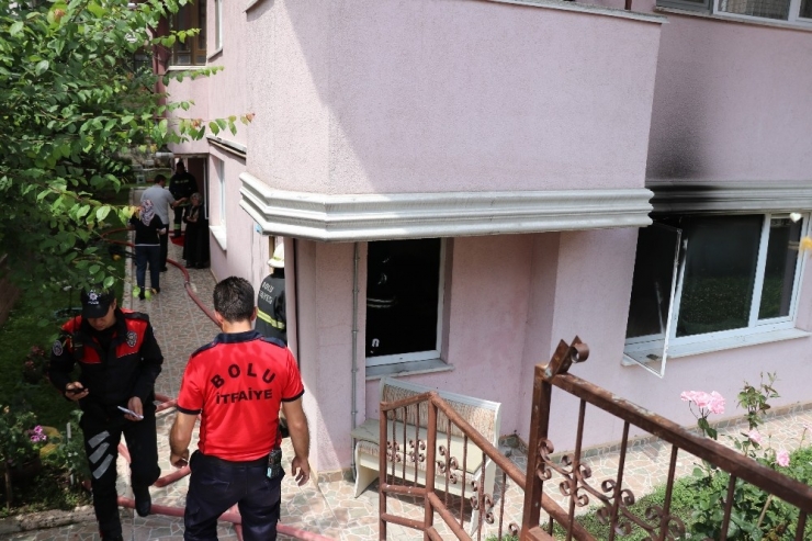 Bolu’da Ev Yangını