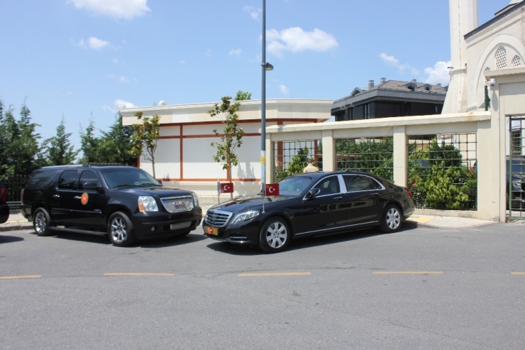 Cumhurbaşkanı Erdoğan, Hz. Ali Camiinde Cuma Namazı Kıldı