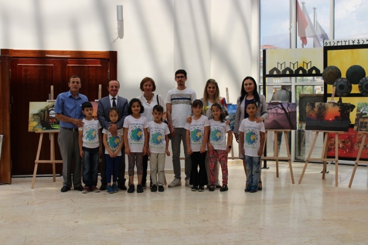 Doğa Ve Çevre Temalı Fotoğraf Sergisine Büyük İlgi