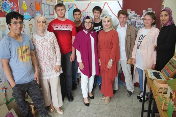 Farkındalık Sergisi ”Fark” Oluşturdu