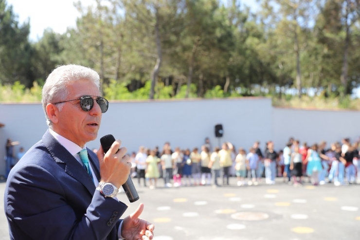 Türkiye Futbol Federasyonu İlkokulu’nda Karne Töreni Yapıldı