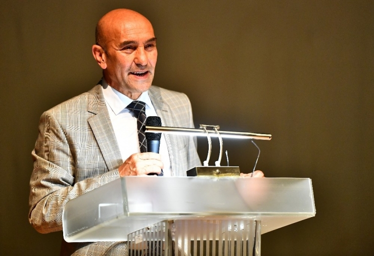 Başkan Soyer, "Yerel Yönetimlerde Katılımcılık Ve Demokrasi" Panelinde Konuştu