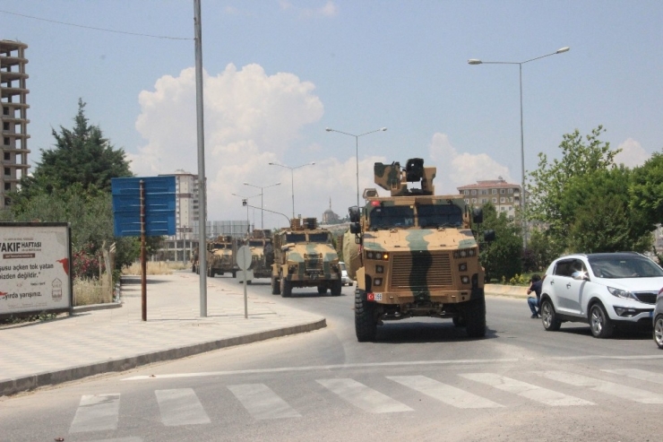 Komando Birlikleri Suriye’ye Hareket Etti