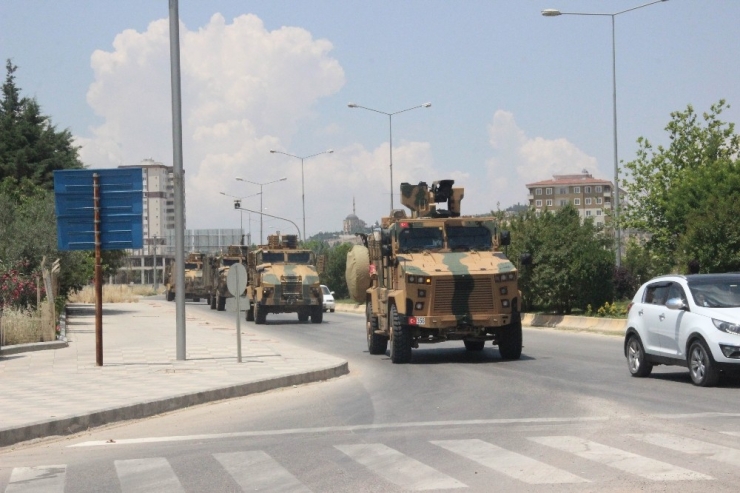 Komando Birlikleri Suriye’ye Hareket Etti