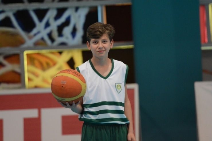 Büyükşehirin Yaz Spor Okulları Altı Branşta Başlıyor