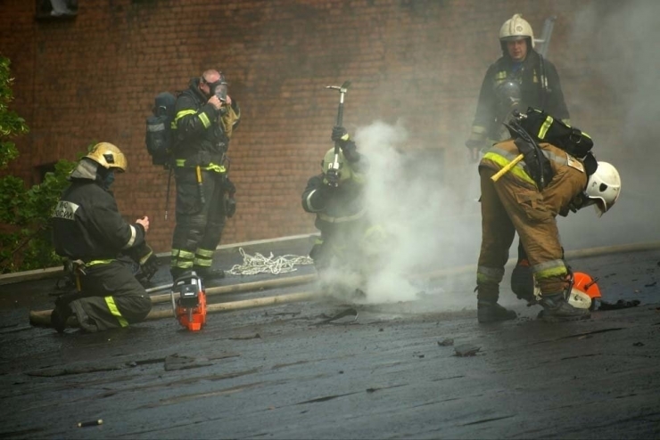Rusya’da Hayvan Barınağında Yangın Çıktı