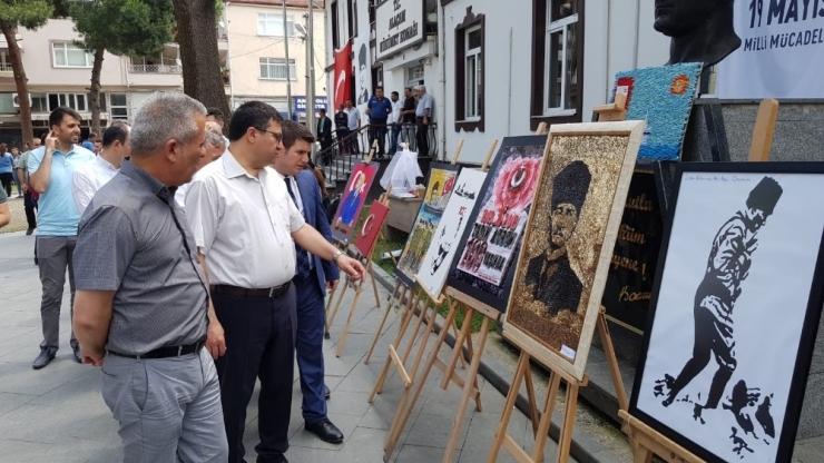 Rengarenk Karma Resim Sergisi