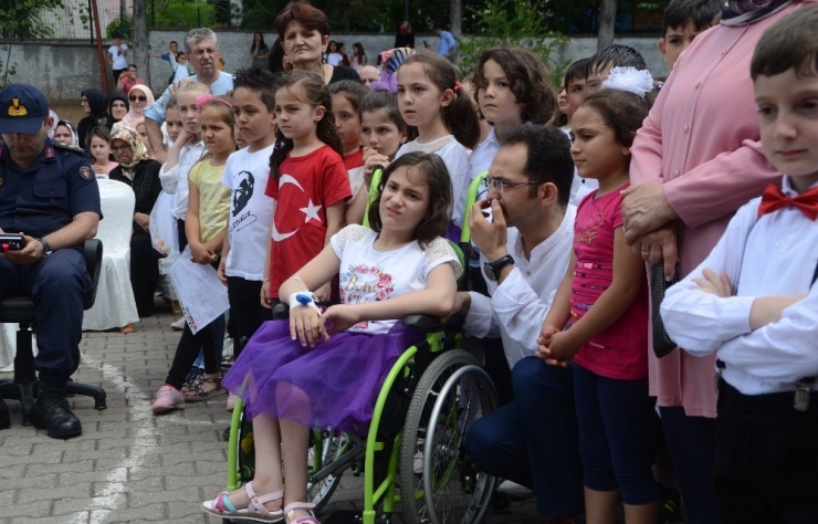 Bafra’da 25 Bin Öğrencinin Karne Heyecanı