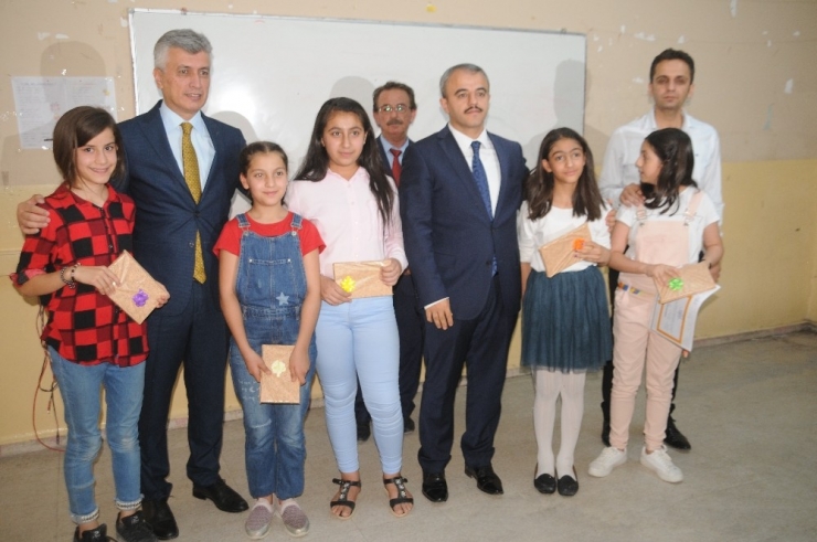 Cizre’de 45 Bin 910 Öğrenci Karne Heyecanı Yaşadı