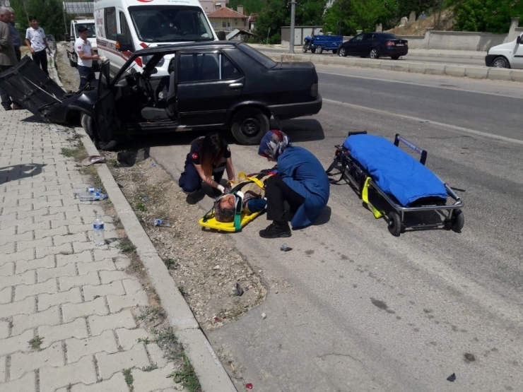 Sivas’ta Trafik Kazası 5 Yaralı