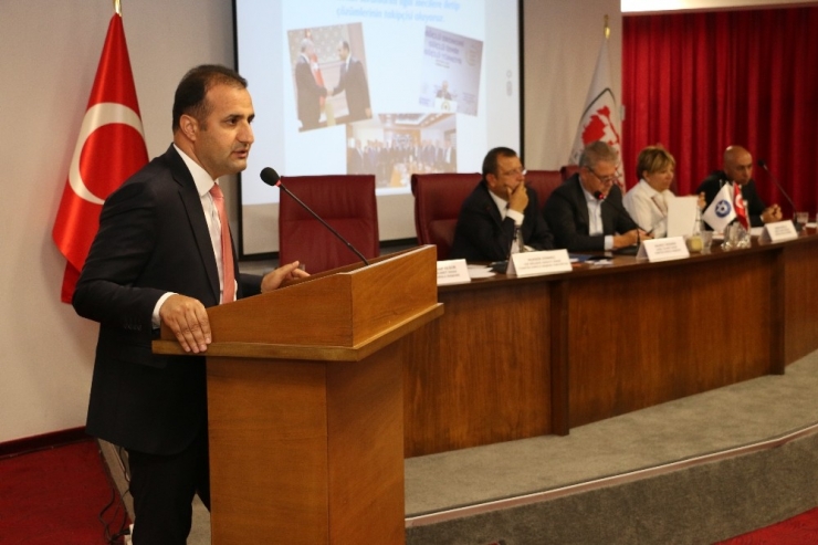 İzmir’in Sorunları Torbalı’da Masaya Yatırıldı