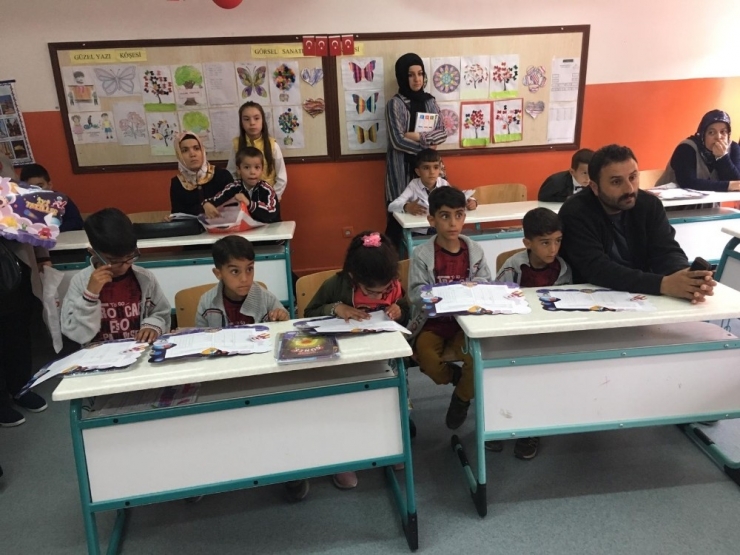 Yozgatlı Beşiz Kardeşler Karne Heyecanı Yaşadı