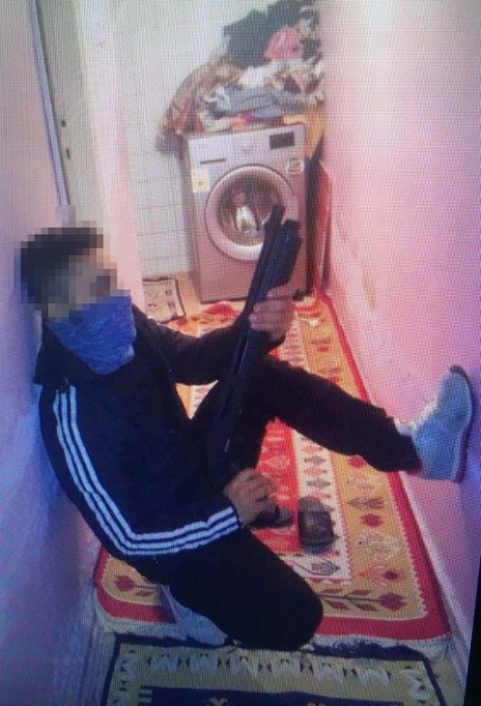 Ataşehir’de Cezaevi Firarisi Şahıs Yakalandı