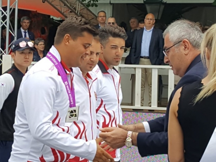 Makaralı Yay Erkek Takımı, Dünya İkincisi Oldu