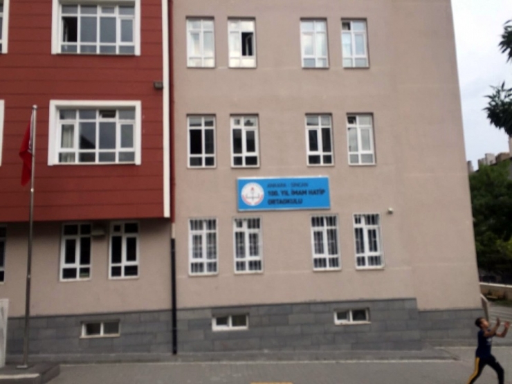 Yks Sırasında Kalp Krizi Geçiren Genç Hayatını Kaybetti