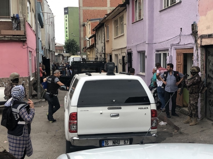 ‘Çekirge’ Operasyonunda 49 Gözaltı