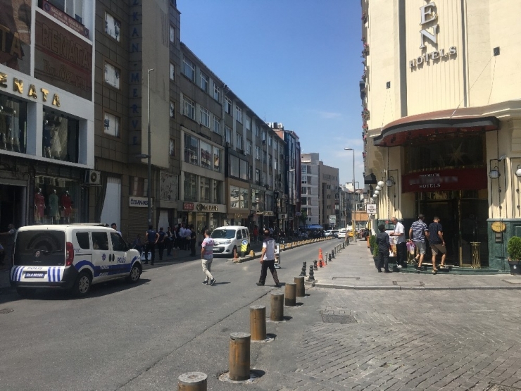 Fatih’te Bir Otelde Silahlı Kavga: 2 Yaralı
