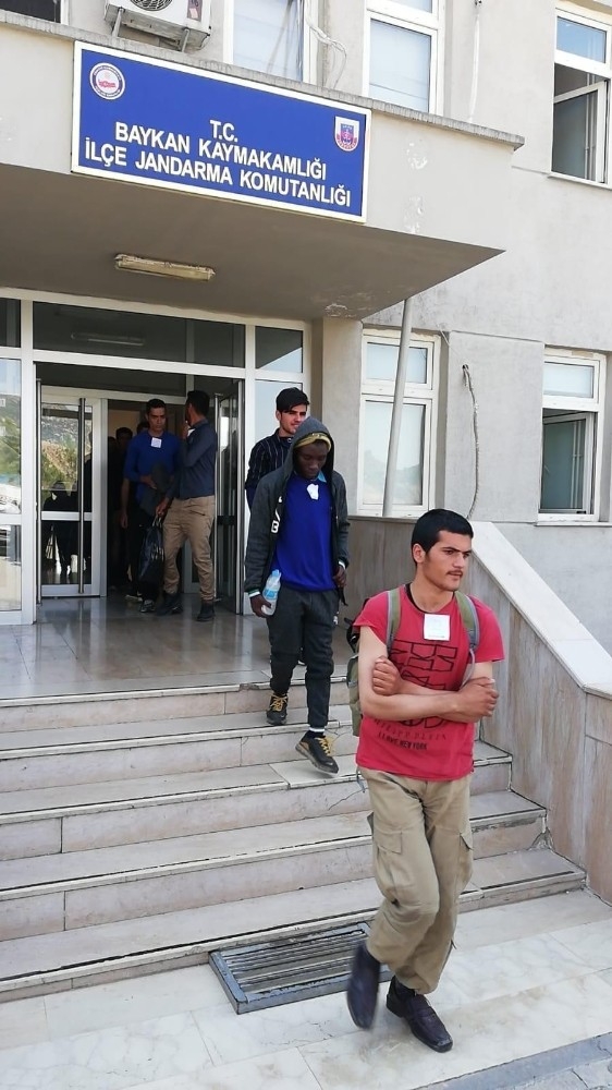 Siirt’te 40 Düzensiz Göçmen Yakalandı