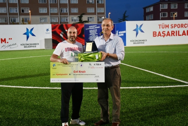 Küçükçekmece Emektarlar Ligi’nin Şampiyonu Fatihanspor Oldu