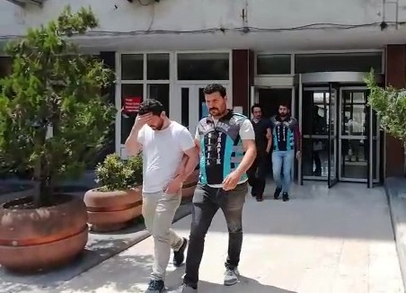 Basın Ekspres Yolunda Düğün Konvoyunda Terör Estiren Magandalar Yakalandı