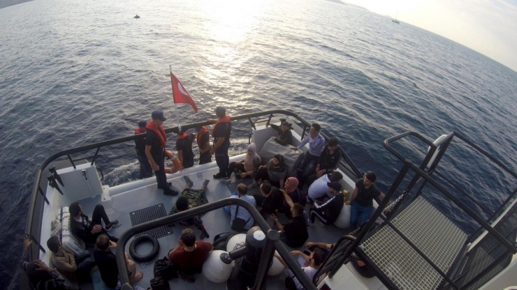 12 Mültecinin Öldüğü Tekne Faciasında 5 Gözaltı