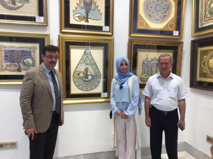 Osmanlı Tuğraları Görücüye Çıktı