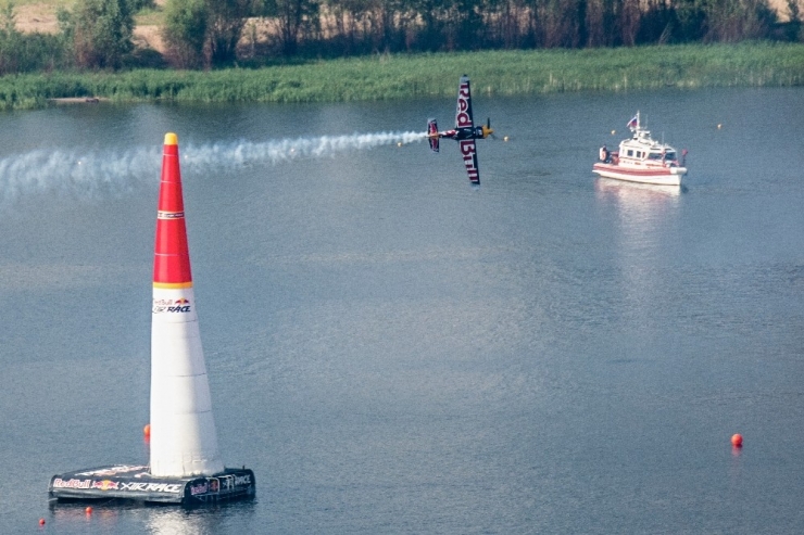 Rusya’da Kazanan Yoshihide Muroya Oldu