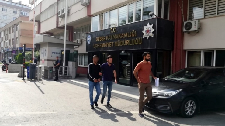 Akaryakıt İstasyonunu Soyan Şahıslar Tutuklandı