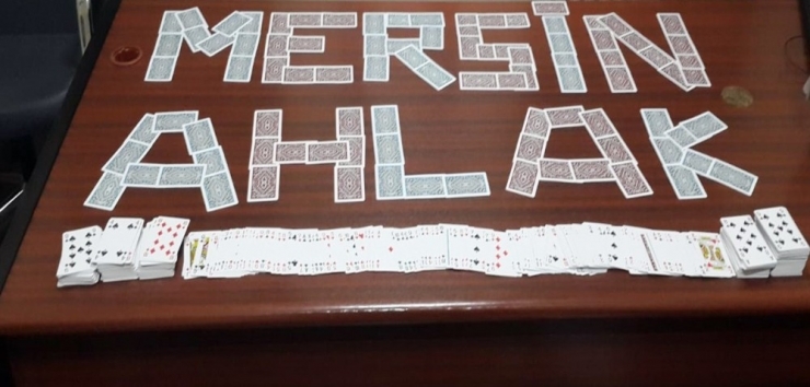 Mersin’de 22 Adrese Kumar Operasyonu