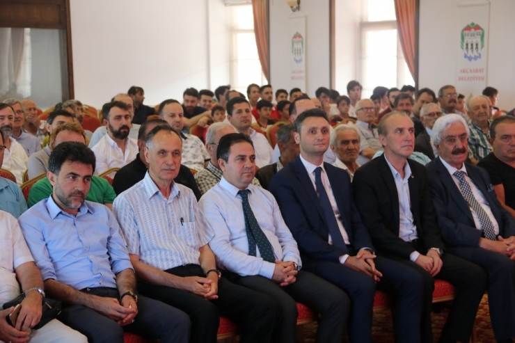 Yaklaşık 100 Yıllık Spor Tarihinin Anlatıldığı “Akçaabat’ta Spor Belgeseli” Gösterime Sunuldu