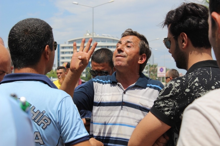 Dünyaca Ünlü Sahilde Yıkım Gerginliği