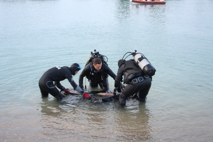 Tur Bitmeden Son Kez Girdiği Irmaktan Çıkamadı