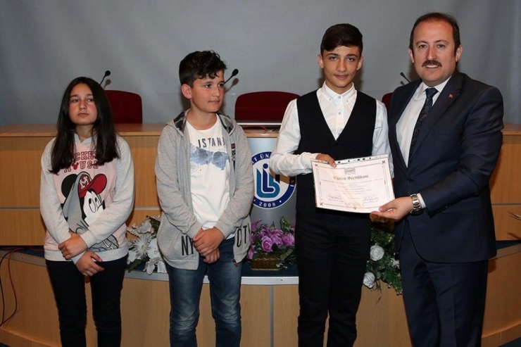 Bayburt Matematik Atölyesi Sertifika Töreni Düzenlendi