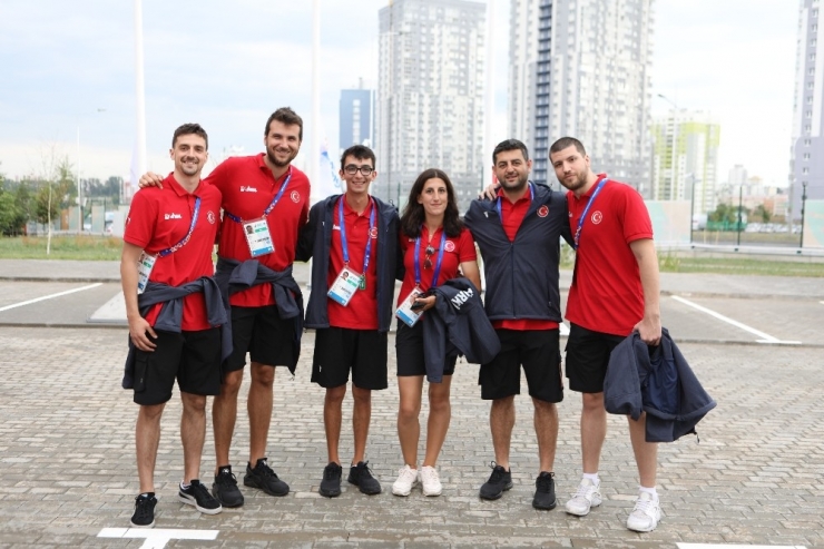 Avrupa Oyunların’da Takım Bayrak Töreni Düzenlendi