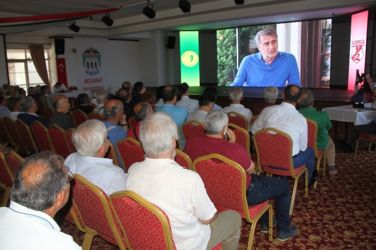 Yaklaşık 100 Yıllık Spor Tarihinin Anlatıldığı “Akçaabat’ta Spor Belgeseli” Gösterime Sunuldu