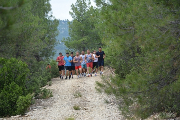 Pehlivanlar Antalya’da Kampa Girdi