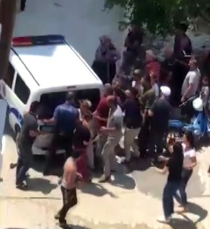 Tecavüz İddiası Mahalleyi Ayağa Kaldırdı