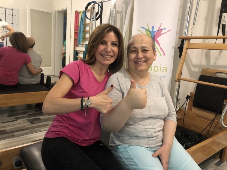 Adını Bile Anmayarak 20 Yılda Üç Kanseri Yendi