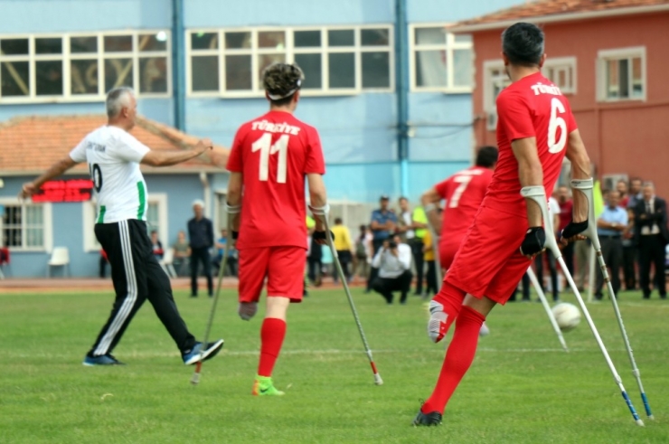 Ampute Milli Takımı, Kırşehir’de Şov Yaptı