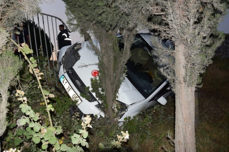 Şarampole Yuvarlanan Otomobildekiler Kaza Anını Böyle Kaydettiler